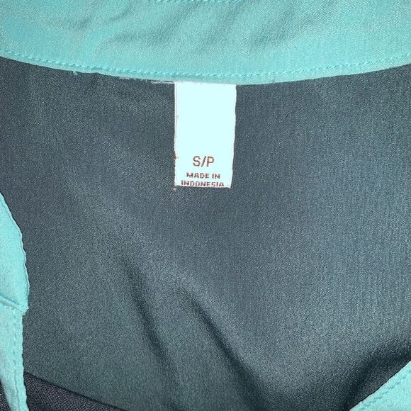 Hunter Green and Mint Green Blouse-S - Picture 5 of 6